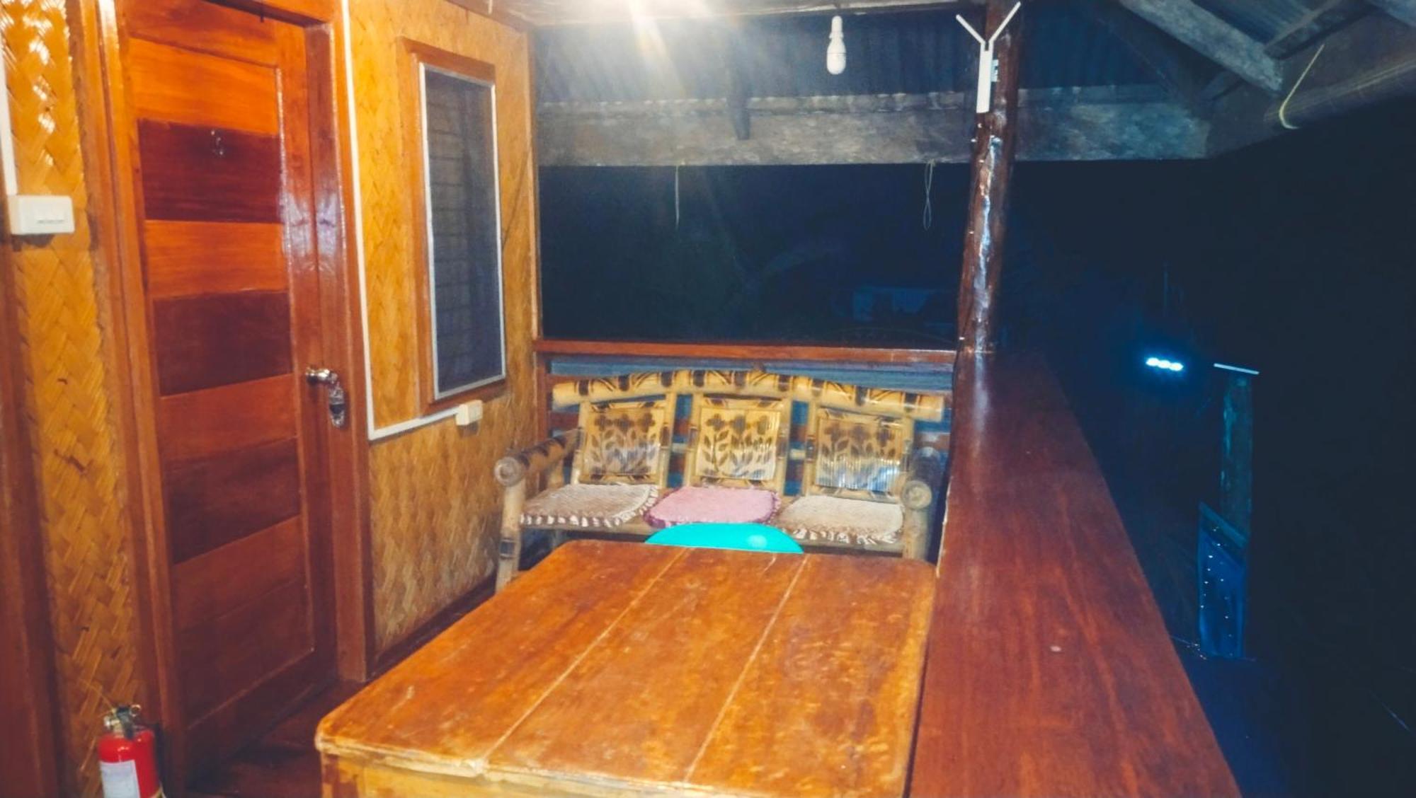Ziah'S Guest House San Vicente  Zimmer foto